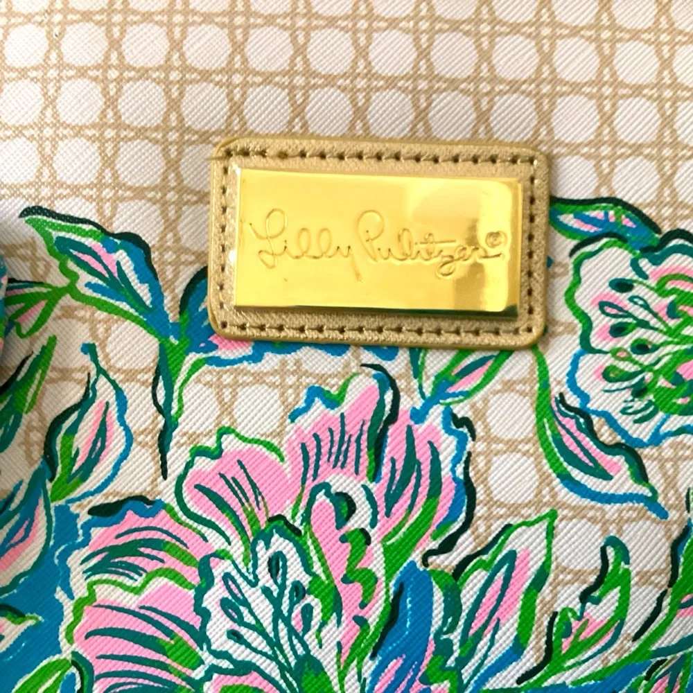 Lilly Pulitzer Tech Pouch Set NWT Cumulus Blue Chick Magnet 2 Pouch Set